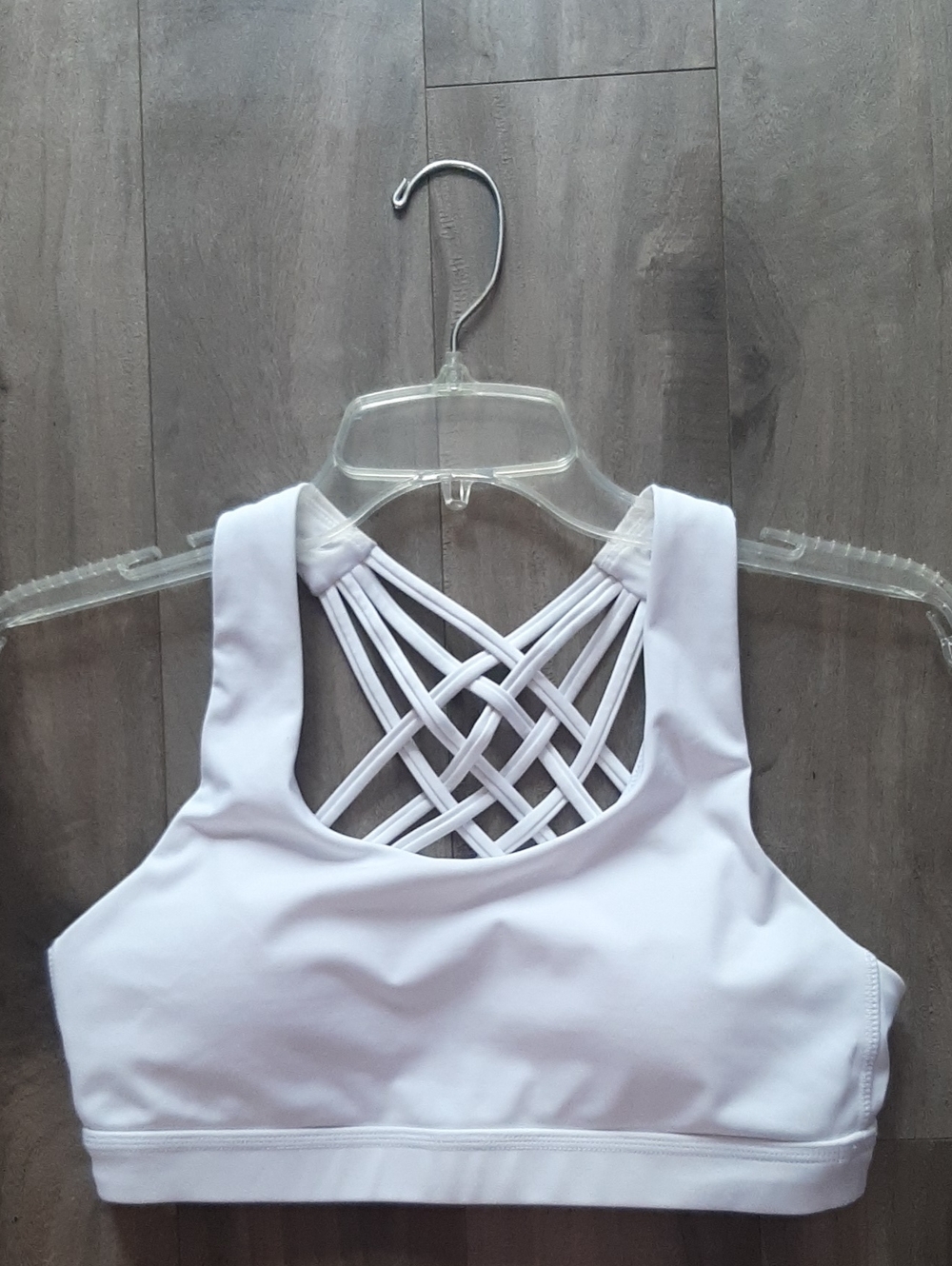 Queenieke Athletic White Crisscross Back Sports Bra Size 8/10